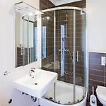 公寓 2 Pools-3 By Interhome 苏提万