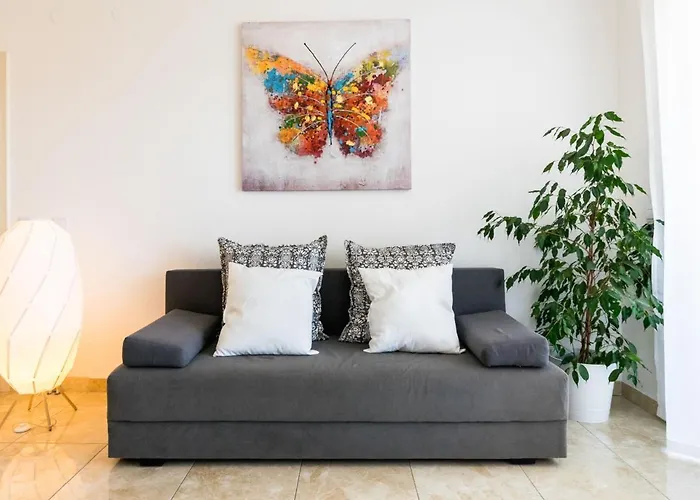 2 Pools-3 By Interhome Apartman