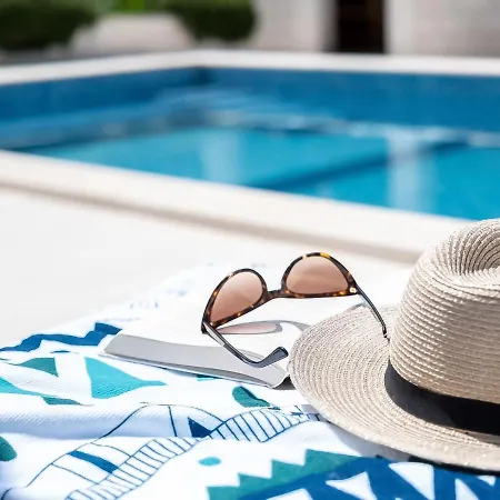 2 Pools-3 By Interhome *