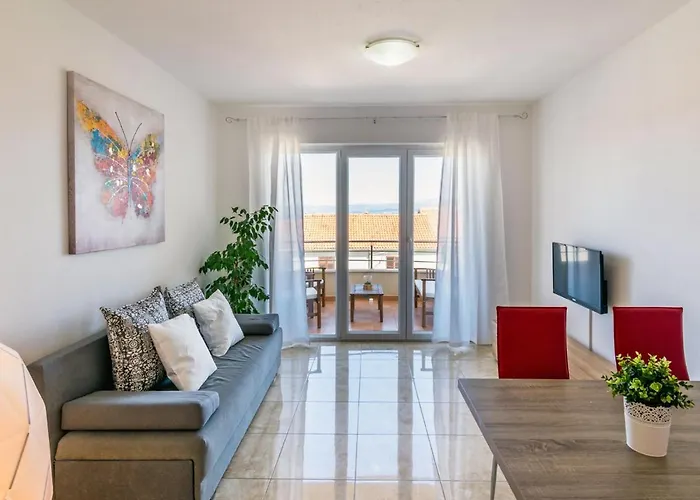 Apartment 2 Pools-3 By Interhome *